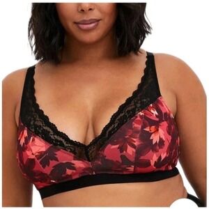 Torrid Lightly Lined Microfiber Plunge Bralette in Dramatic Blossoms Sz 2